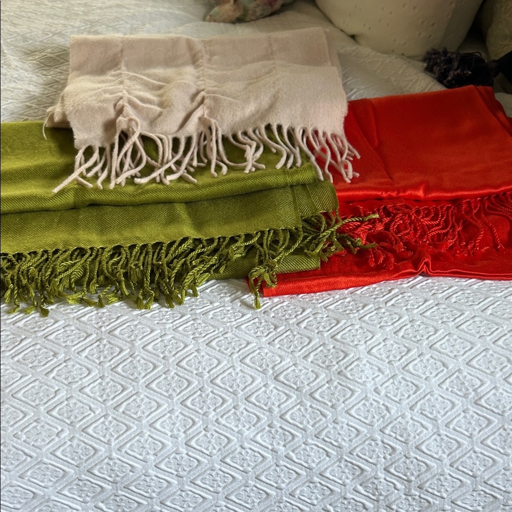 Bundle of Three Fringe Scarves in Cream, Olive Green, and Red